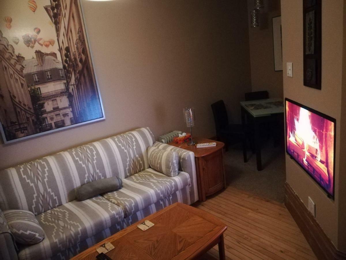 Vieux-Old Farnham Appart-Condotel Zewnętrze zdjęcie